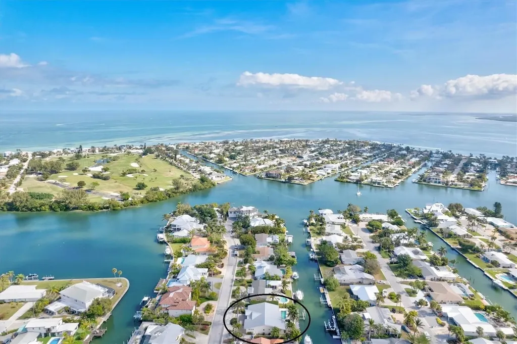 523 70th Street Holmes Beach FL 34217