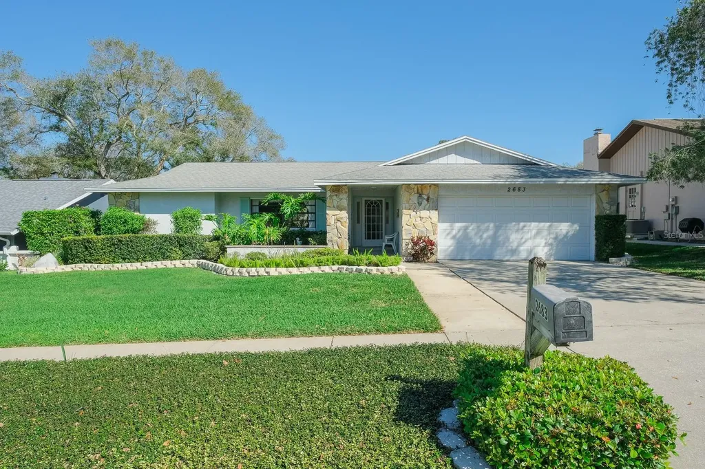 2683 Winding Way Palm Harbor FL 34683