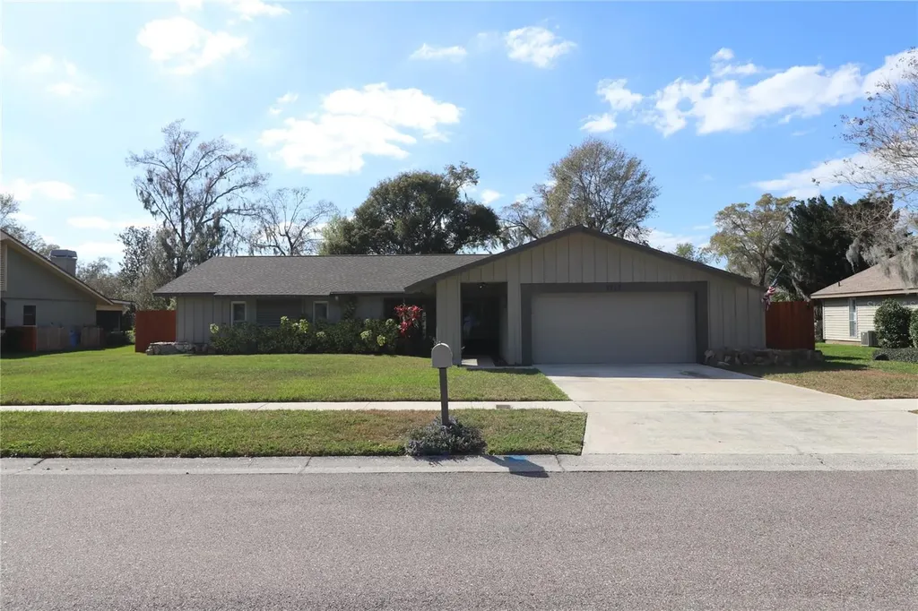 1711 Teakwood Drive Plant City FL 33563