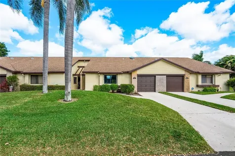 110 Village Walk Drive Royal Palm Beach FL 33411
