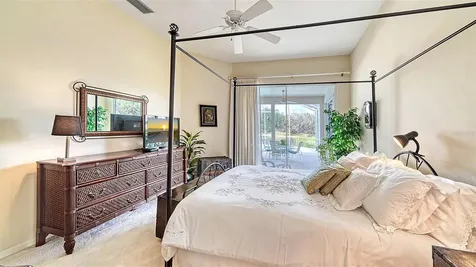 5131 Redbriar Court Sarasota FL 34238