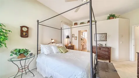 5131 Redbriar Court Sarasota FL 34238