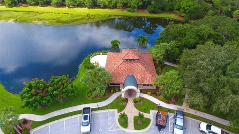 5131 Redbriar Court Sarasota FL 34238