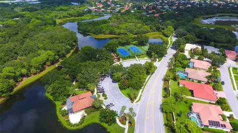 5131 Redbriar Court Sarasota FL 34238