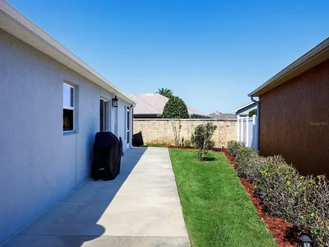 563 Netherwood Place The Villages FL 32163