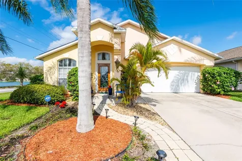 9509 Charleston Lake Drive Tampa FL 33635