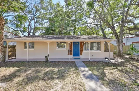 3044 21st Avenue S St Petersburg FL 33712