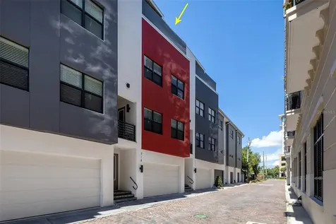 318 Delmar Terrace S St Petersburg FL 33701