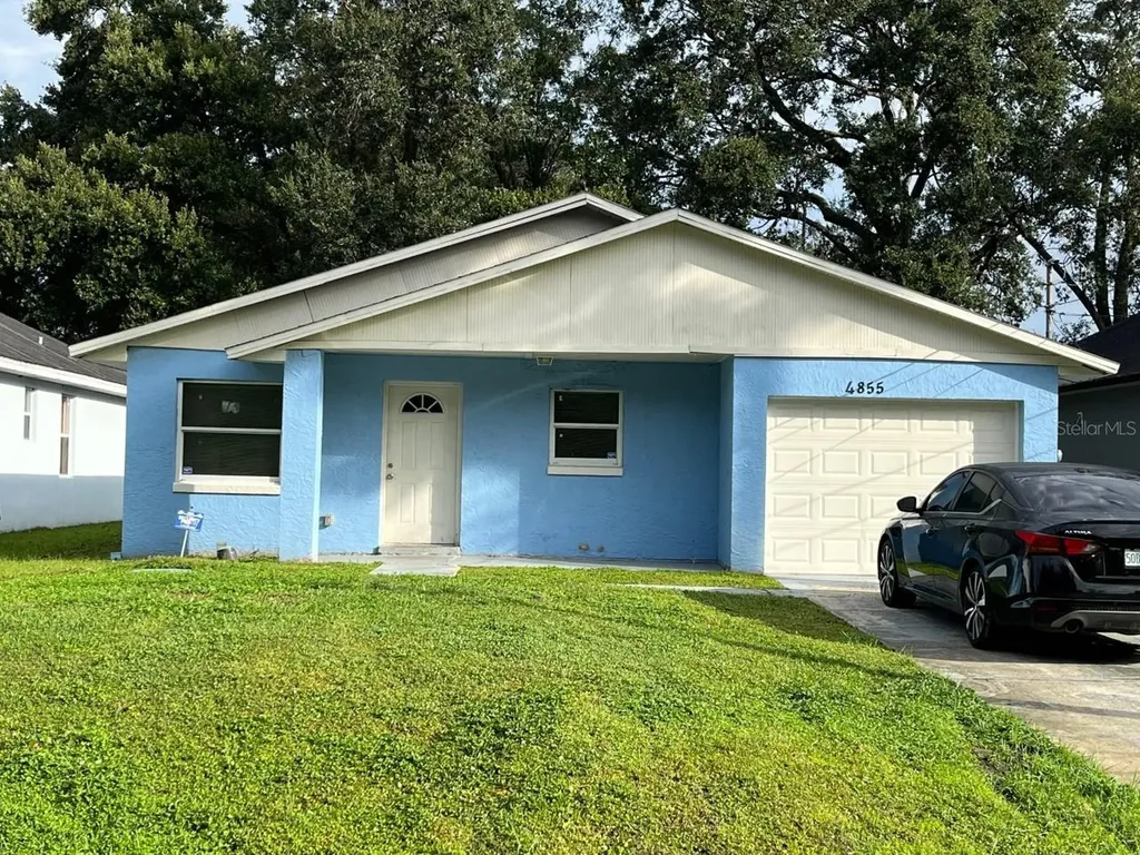 4855 Carter Street Orlando FL 32811