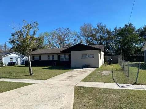 3713 Connor Avenue Orlando FL 32808