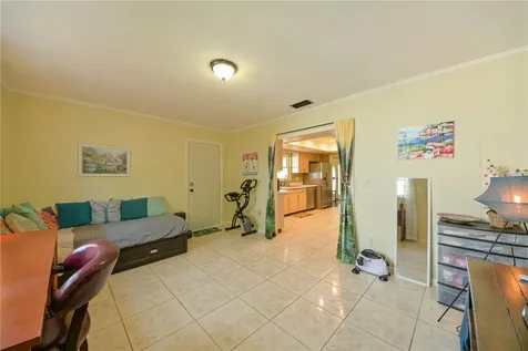8404 Granite Place Tampa FL 33615