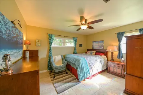 8404 Granite Place Tampa FL 33615