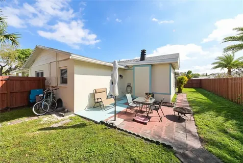8404 Granite Place Tampa FL 33615