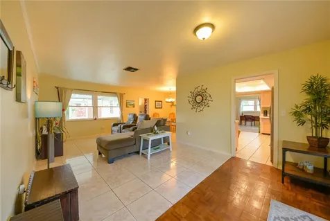 8404 Granite Place Tampa FL 33615
