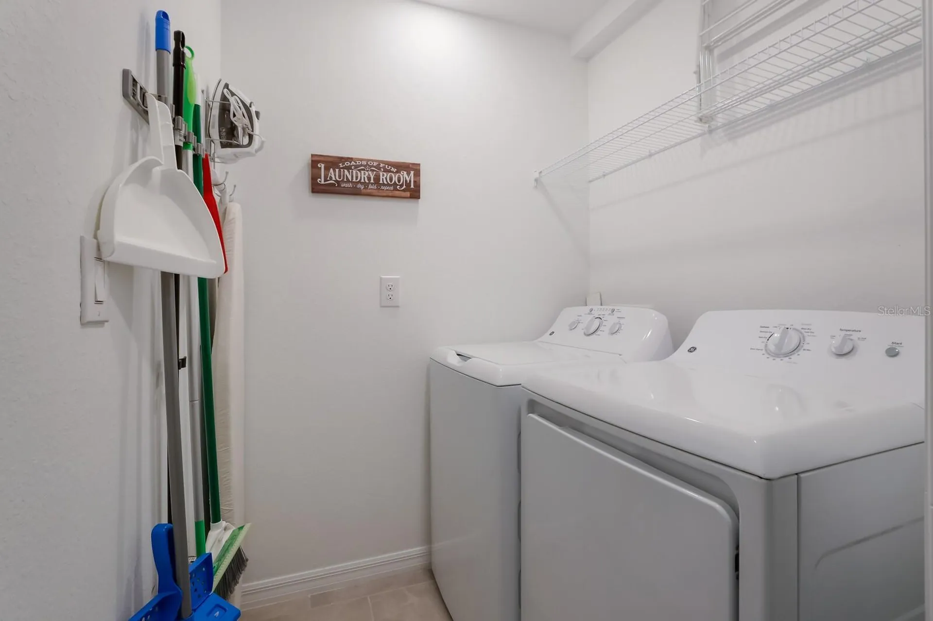 5721 Palmer Circle Bradenton FL 34211