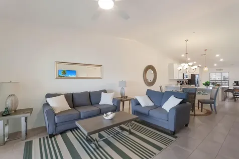 5721 Palmer Circle Bradenton FL 34211