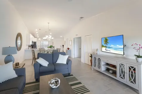 5721 Palmer Circle Bradenton FL 34211
