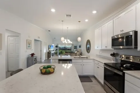 5721 Palmer Circle Bradenton FL 34211