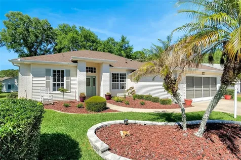 26901 Forest Hills Street Leesburg FL 34748