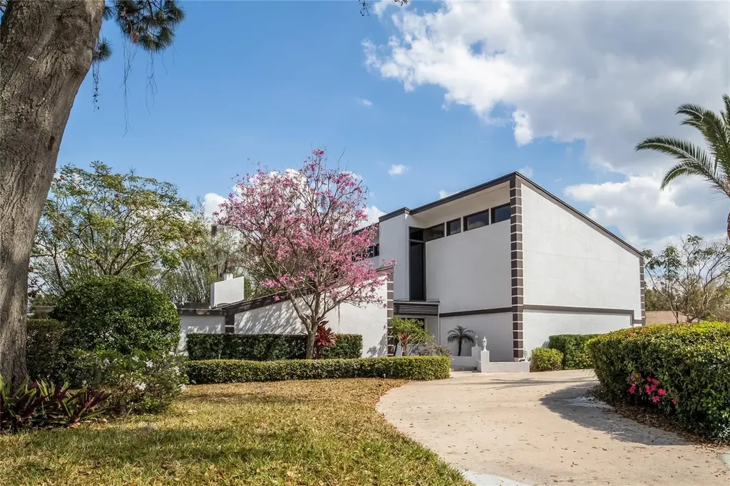 8929 Crichton Wood Court Orlando FL 32819