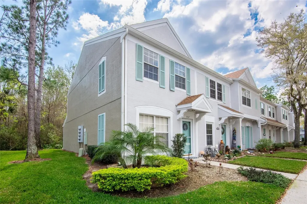 8557 Hunters Key Circle Tampa FL 33647
