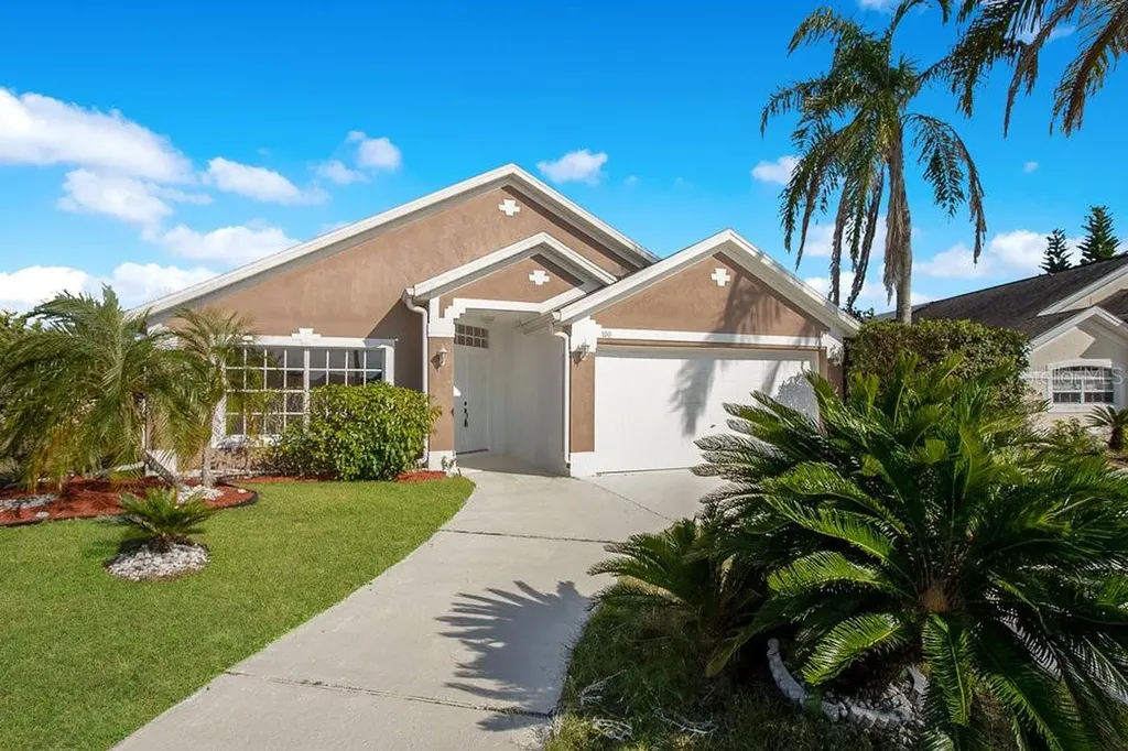 100 Lady Diana Drive Davenport FL 33837