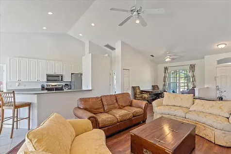 511 Gates Creek Road Bradenton FL 34212