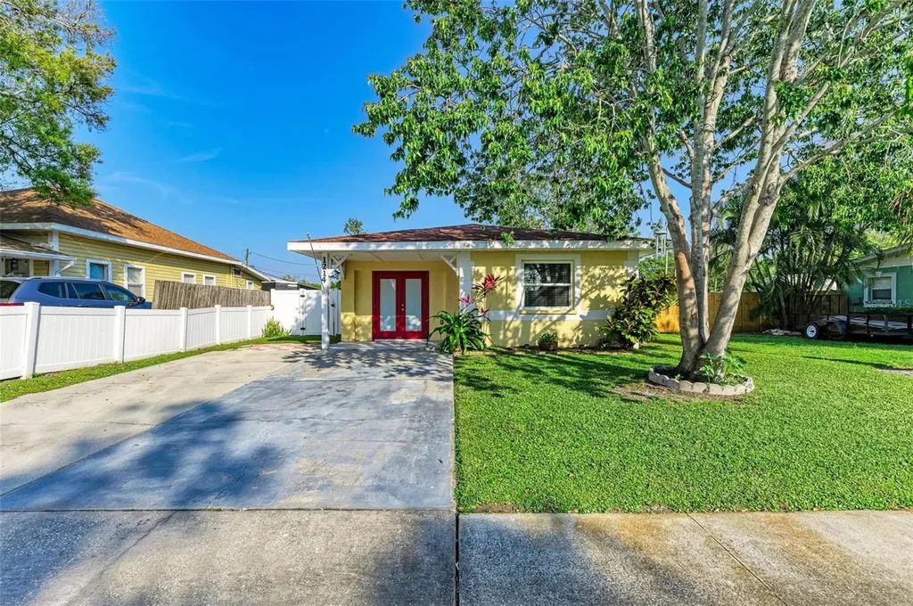 1214 26th Avenue W Palmetto FL 34221