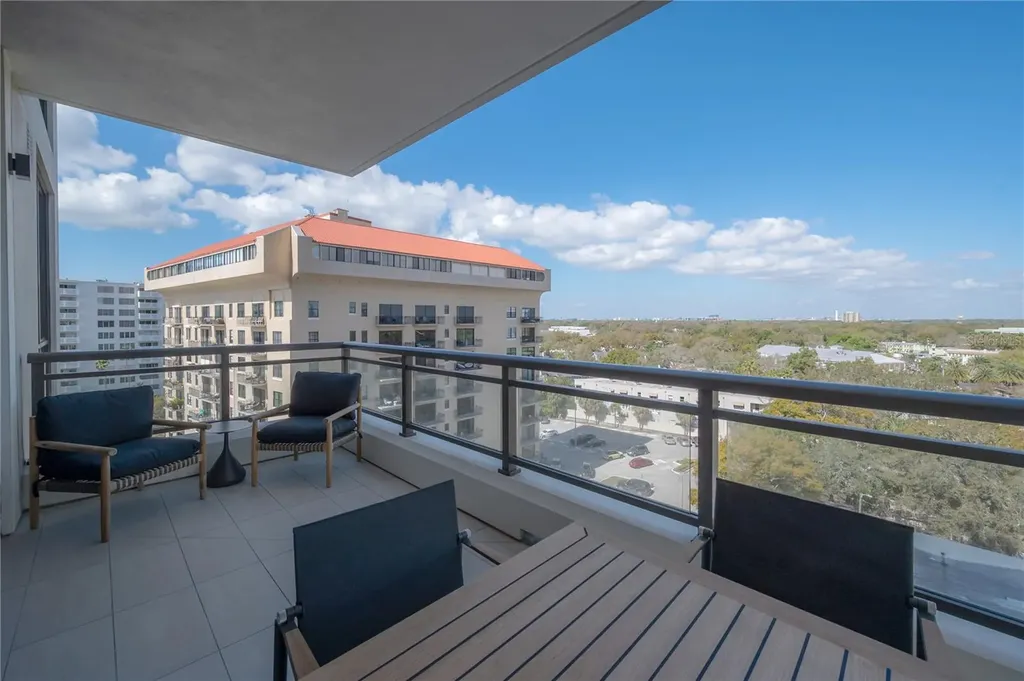 2103 Bayshore Boulevard Tampa FL 33606