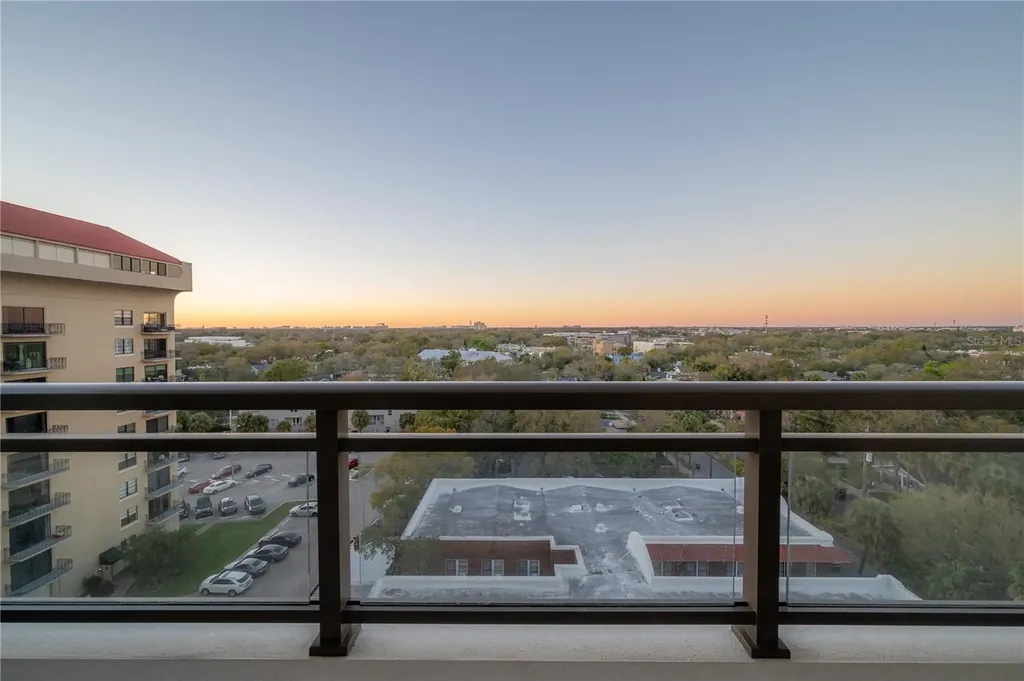 2103 Bayshore Boulevard Tampa FL 33606