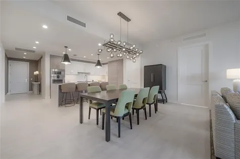 2103 Bayshore Boulevard Tampa FL 33606