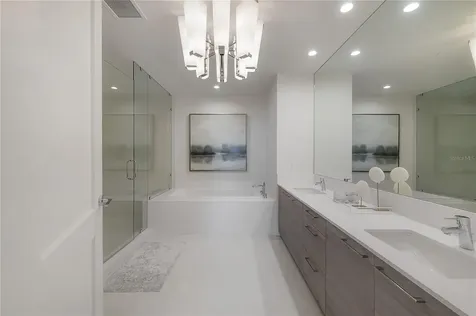 2103 Bayshore Boulevard Tampa FL 33606