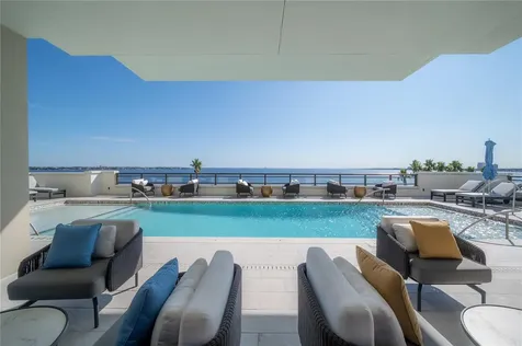2103 Bayshore Boulevard Tampa FL 33606