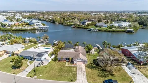 437 Flamingo Drive Apollo Beach FL 33572