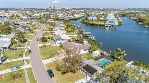 437 Flamingo Drive Apollo Beach FL 33572