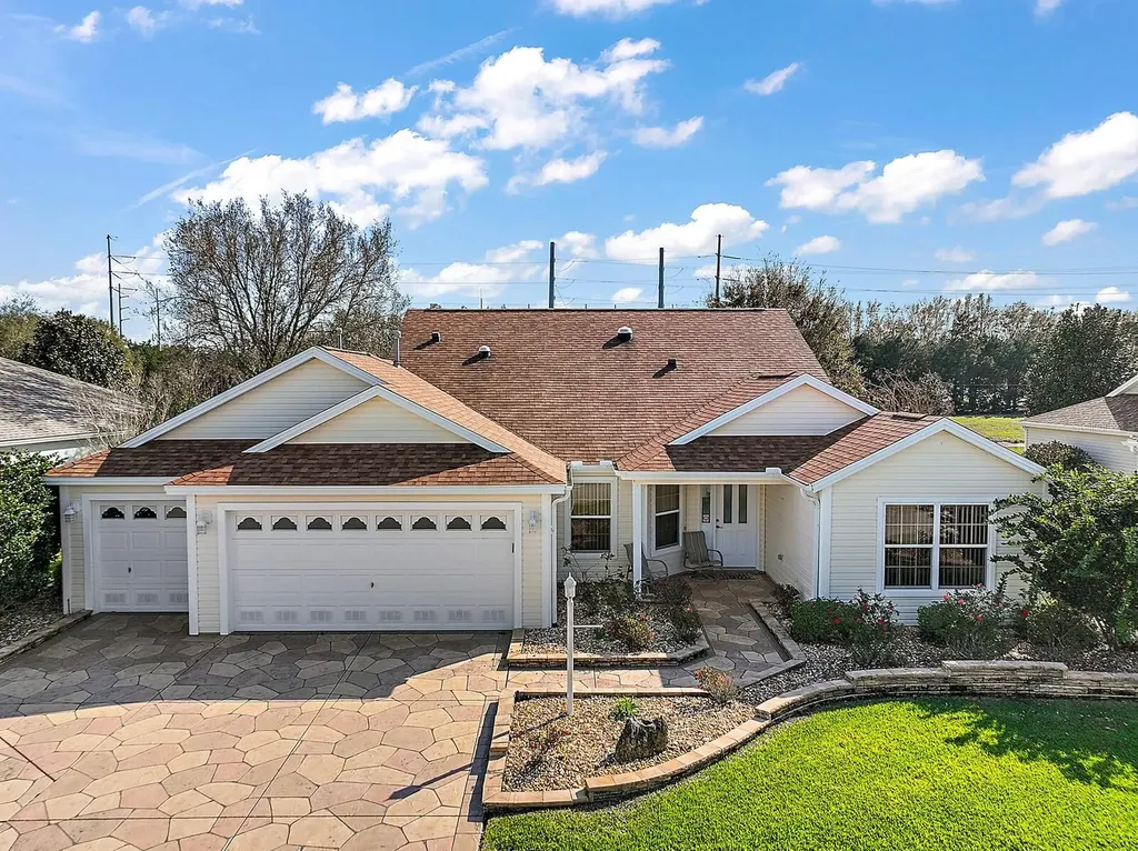 17300 SE 91st Lee Avenue The Villages FL 32162