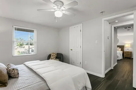 6732 Donald Avenue Tampa FL 33614