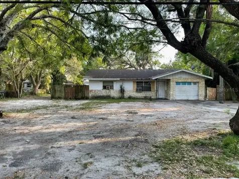 102 12th Avenue E Bradenton FL 34208