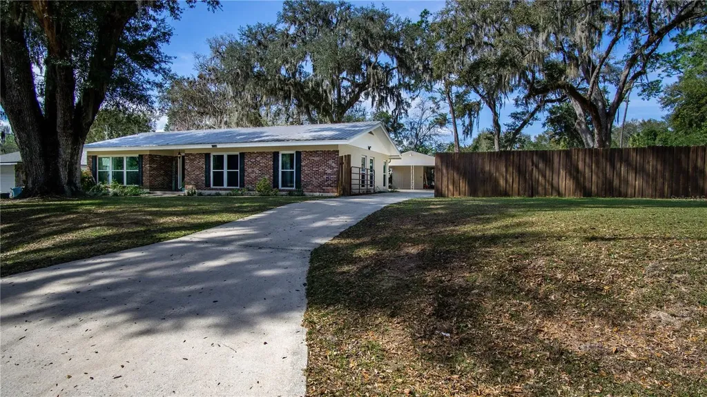 11536 Vogt Springs Road Dunnellon FL 34431
