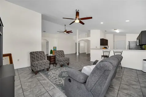 606 Lyndsey Lane Winter Haven FL 33884