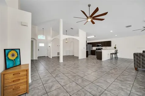 606 Lyndsey Lane Winter Haven FL 33884