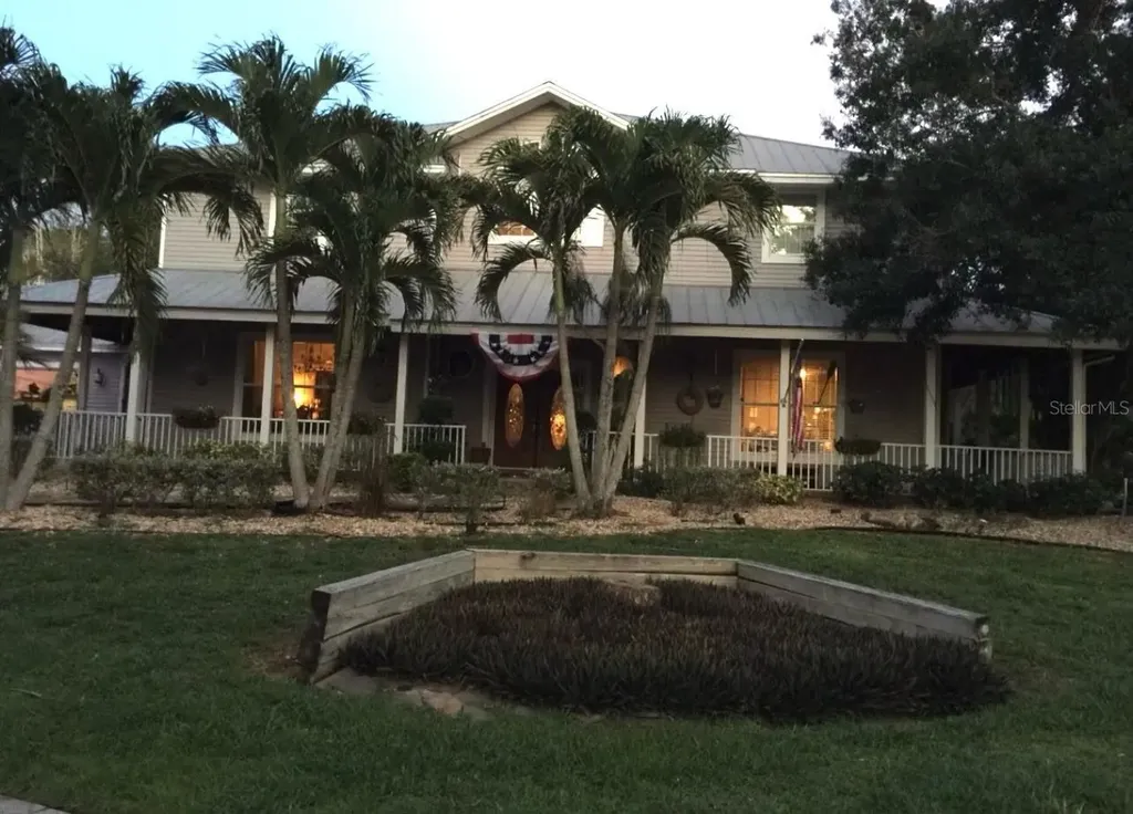 15801 Triple Crown Court Fort Myers FL 33912