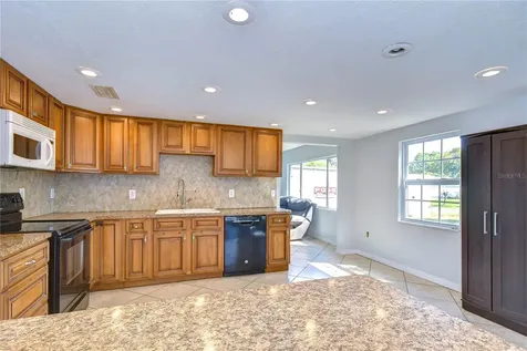 5613 19th Avenue S Gulfport FL 33707