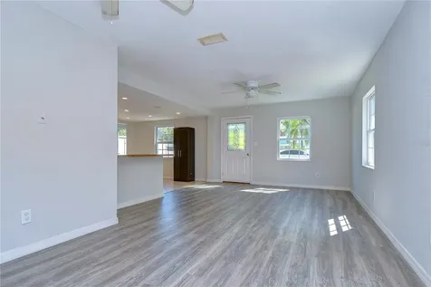 5613 19th Avenue S Gulfport FL 33707