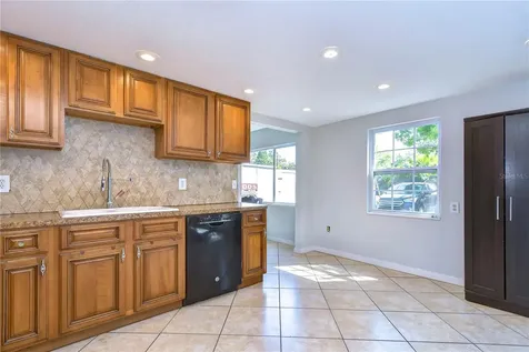 5613 19th Avenue S Gulfport FL 33707