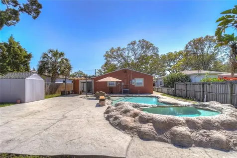 5613 19th Avenue S Gulfport FL 33707