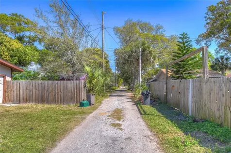 5613 19th Avenue S Gulfport FL 33707