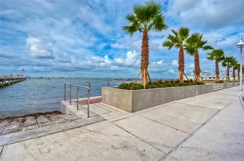 5613 19th Avenue S Gulfport FL 33707