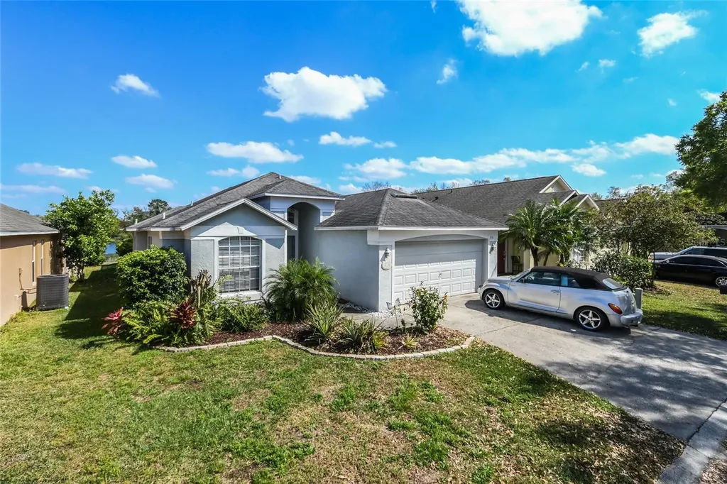 530 Canary Island Circle Davenport FL 33837
