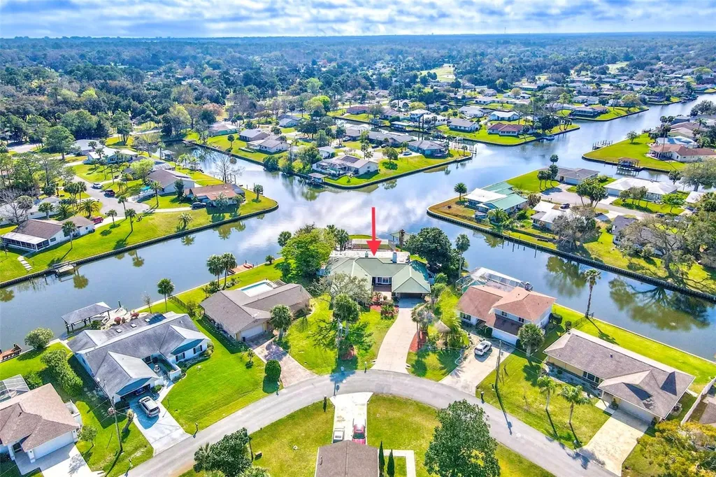 64 Fleming Court Palm Coast FL 32137